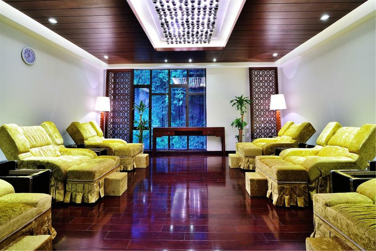 Harmona Resort & Spa Zhangjiajie Extérieur photo