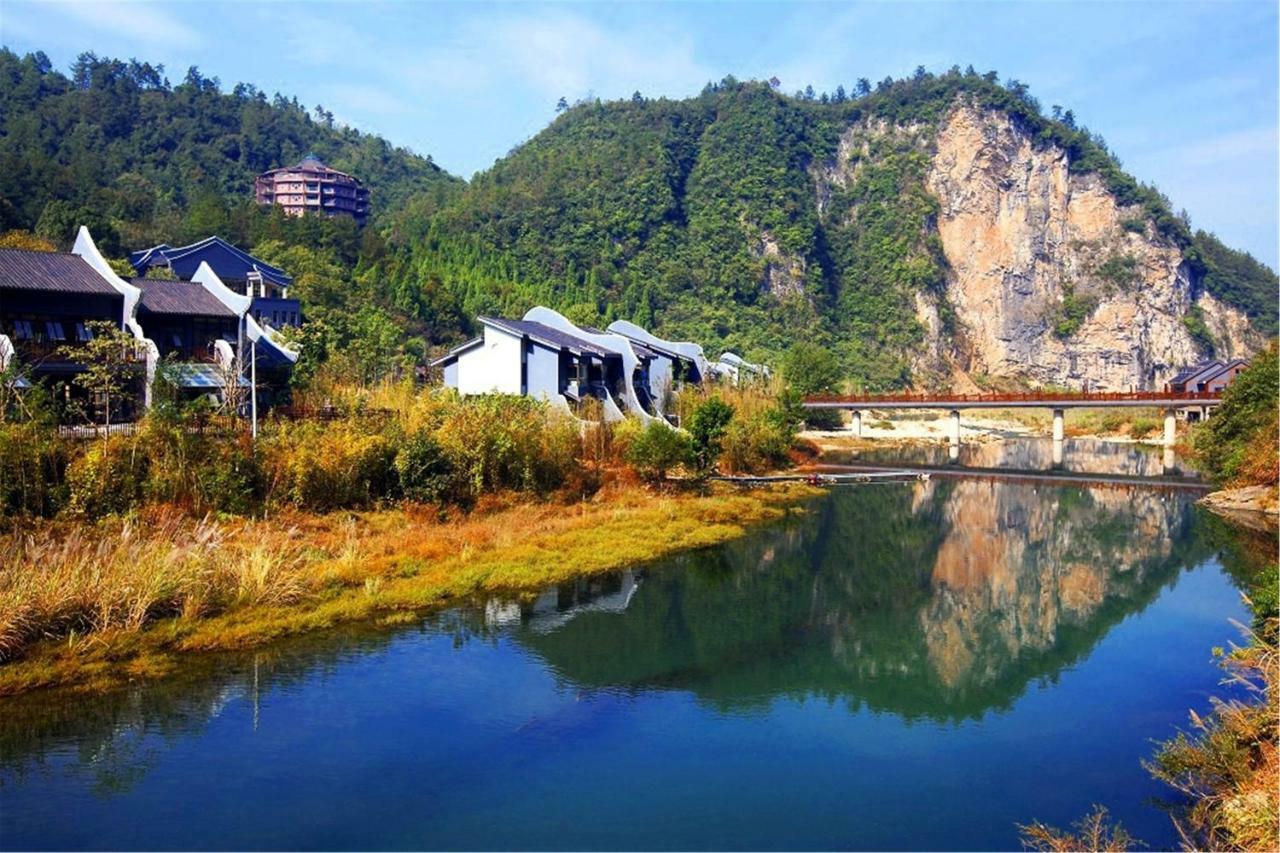Harmona Resort & Spa Zhangjiajie Extérieur photo